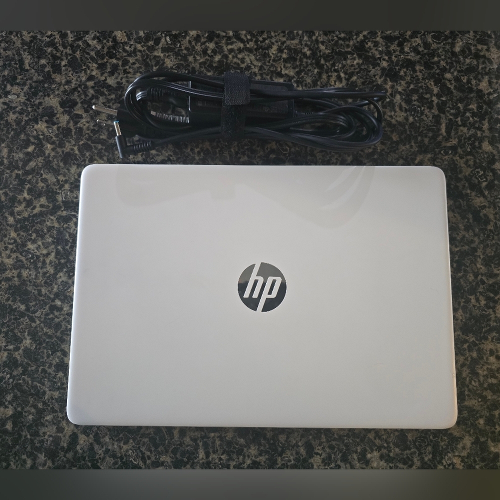 Hp 14" Laptop Intel Celeron N4500 2021 4GB Memory 64GB eMMC - Picture 3 of 15